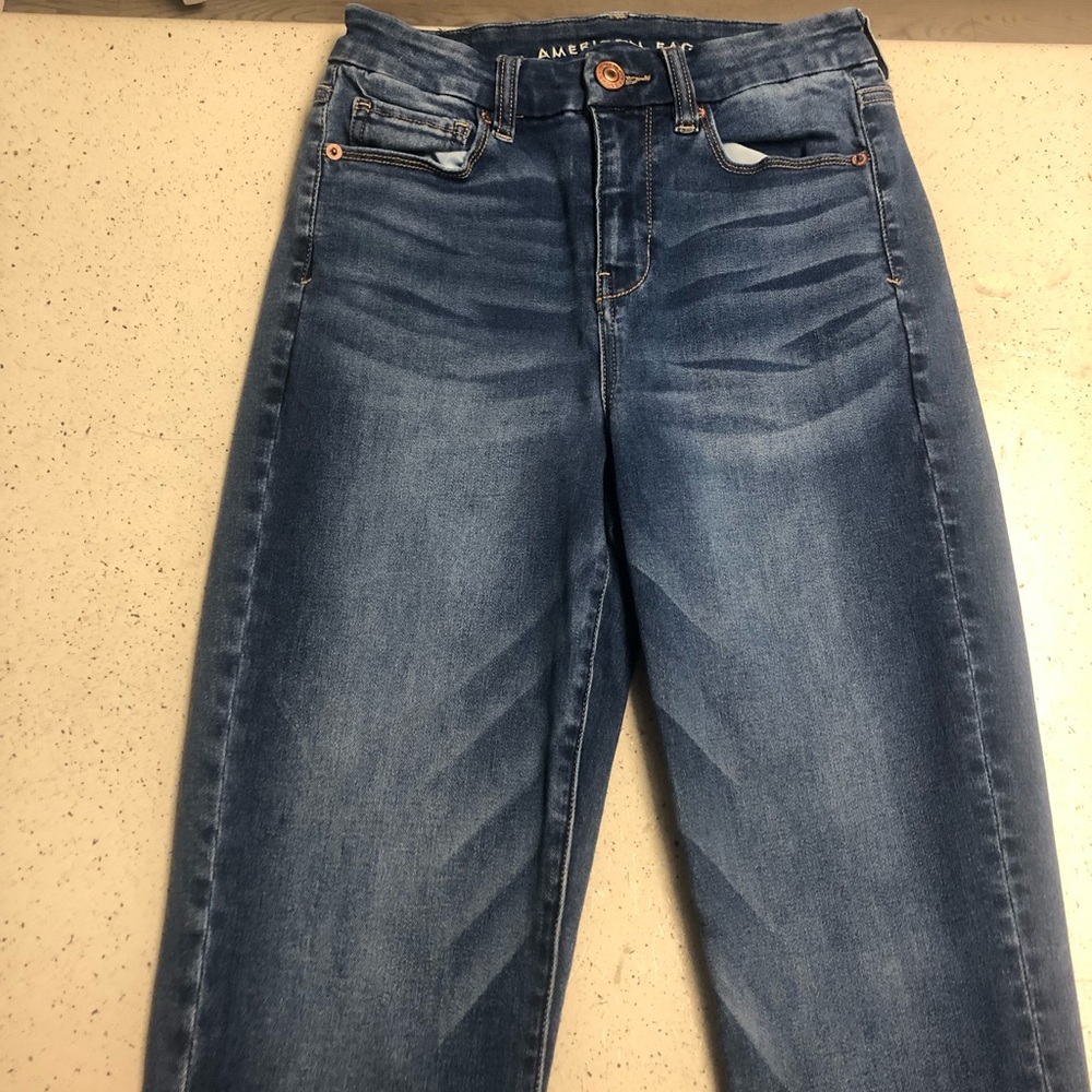 Women’s American Eagle Curvy Hi-Rise Skinny Blue Jeans